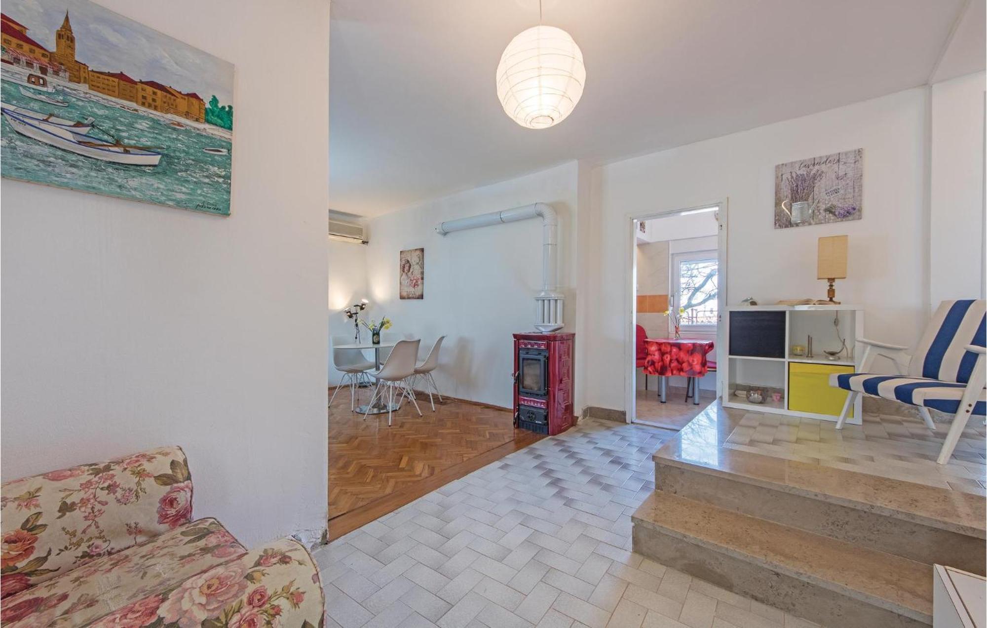 Awesome Apartment In Fazana With Wifi Exterior photo